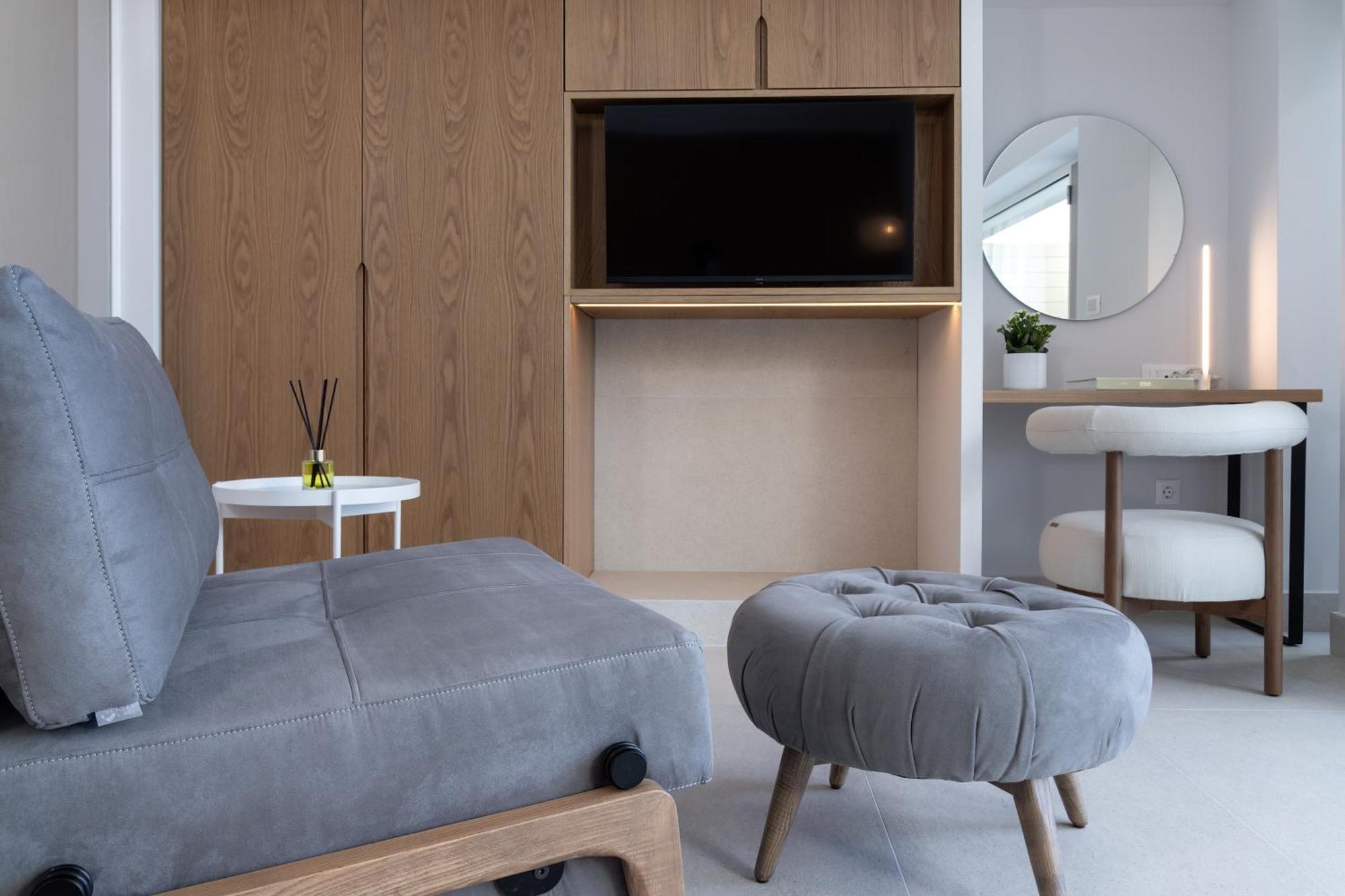 Flisvos Royal Hotel & Suites Толон Екстериор снимка