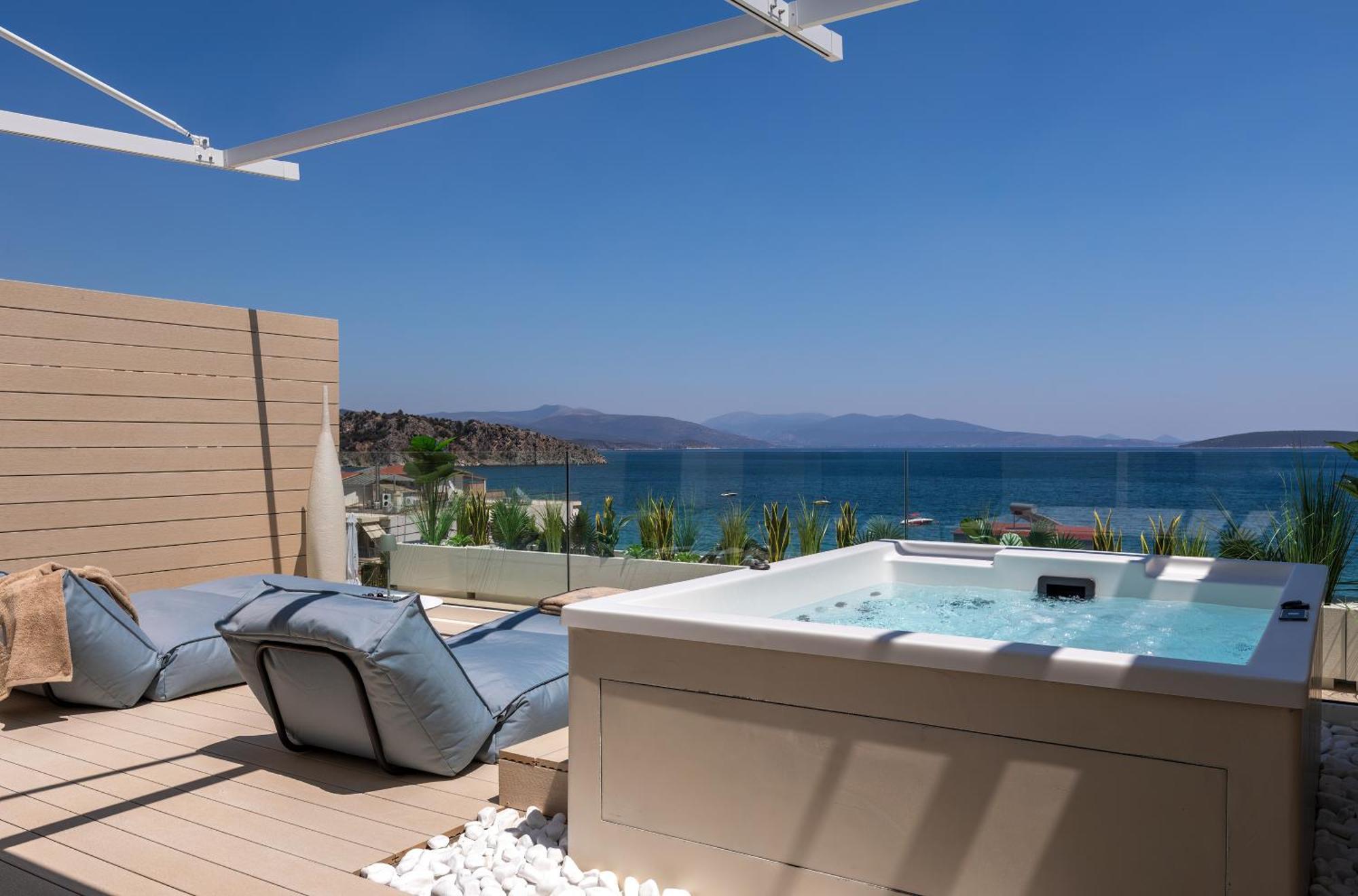 Flisvos Royal Hotel & Suites Толон Екстериор снимка