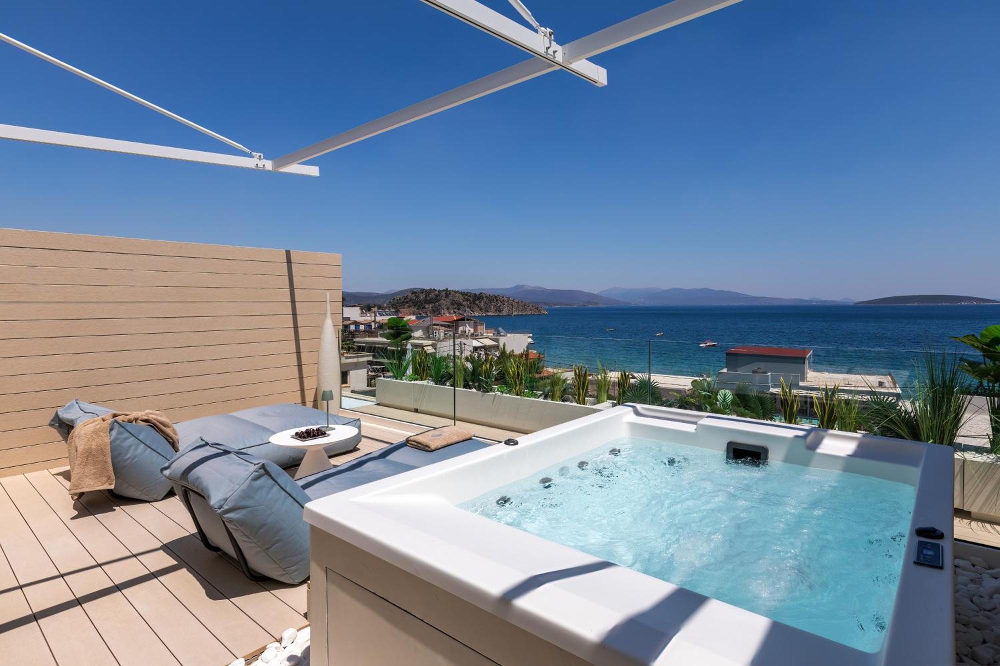 Flisvos Royal Hotel & Suites Толон Екстериор снимка