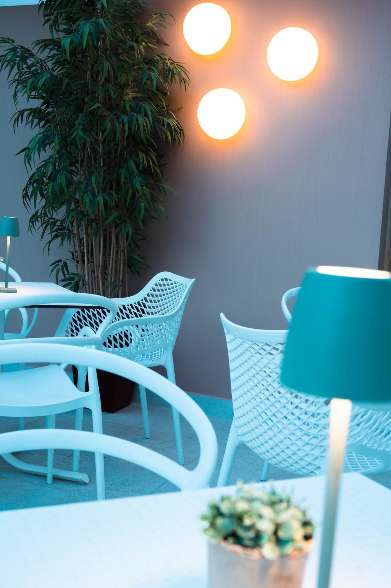 Flisvos Royal Hotel & Suites Толон Екстериор снимка
